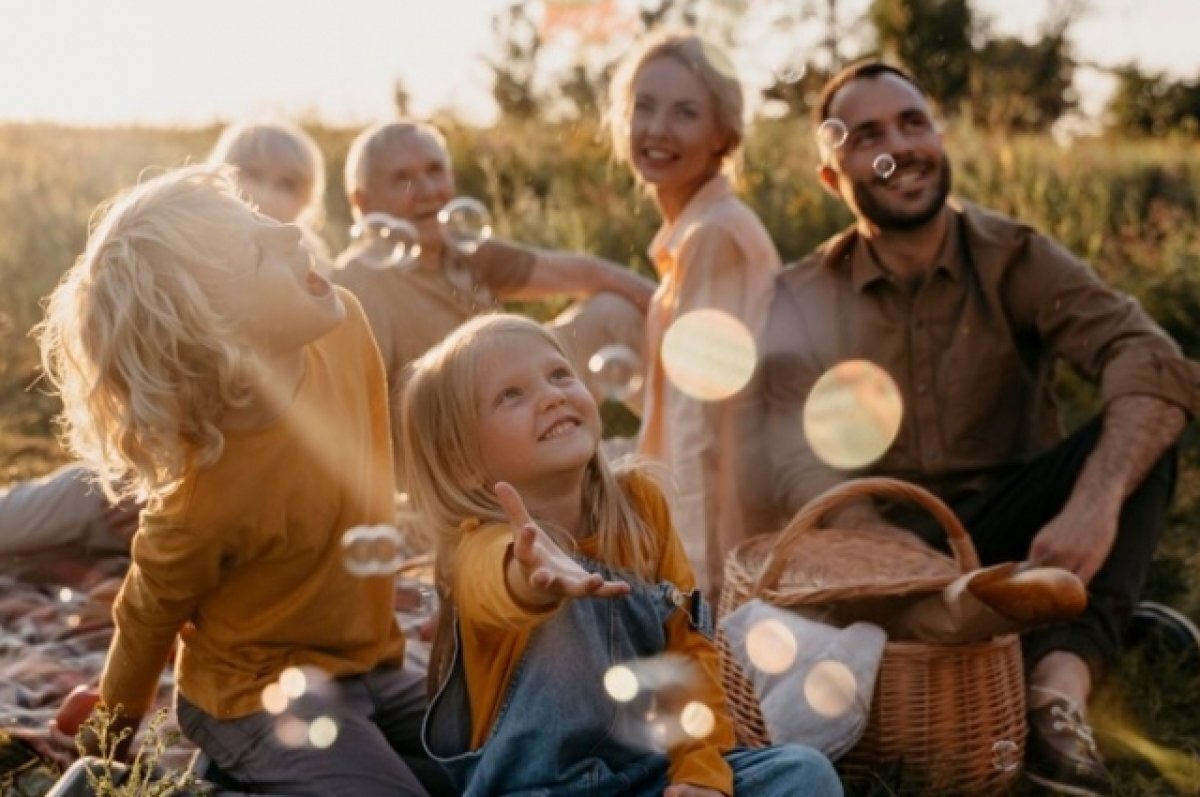    Мэрия Краснодара выделила почти 2, 5 тысячи участков многодетным семьям