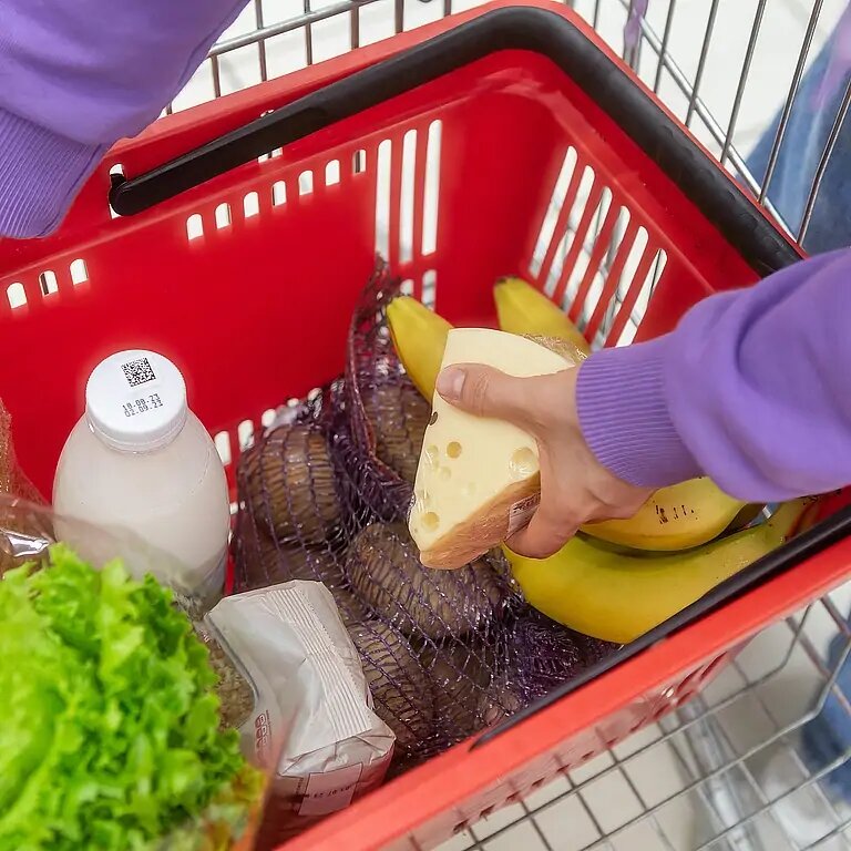 Итальянец рассказал о отвращение от продуктах в русском магазине