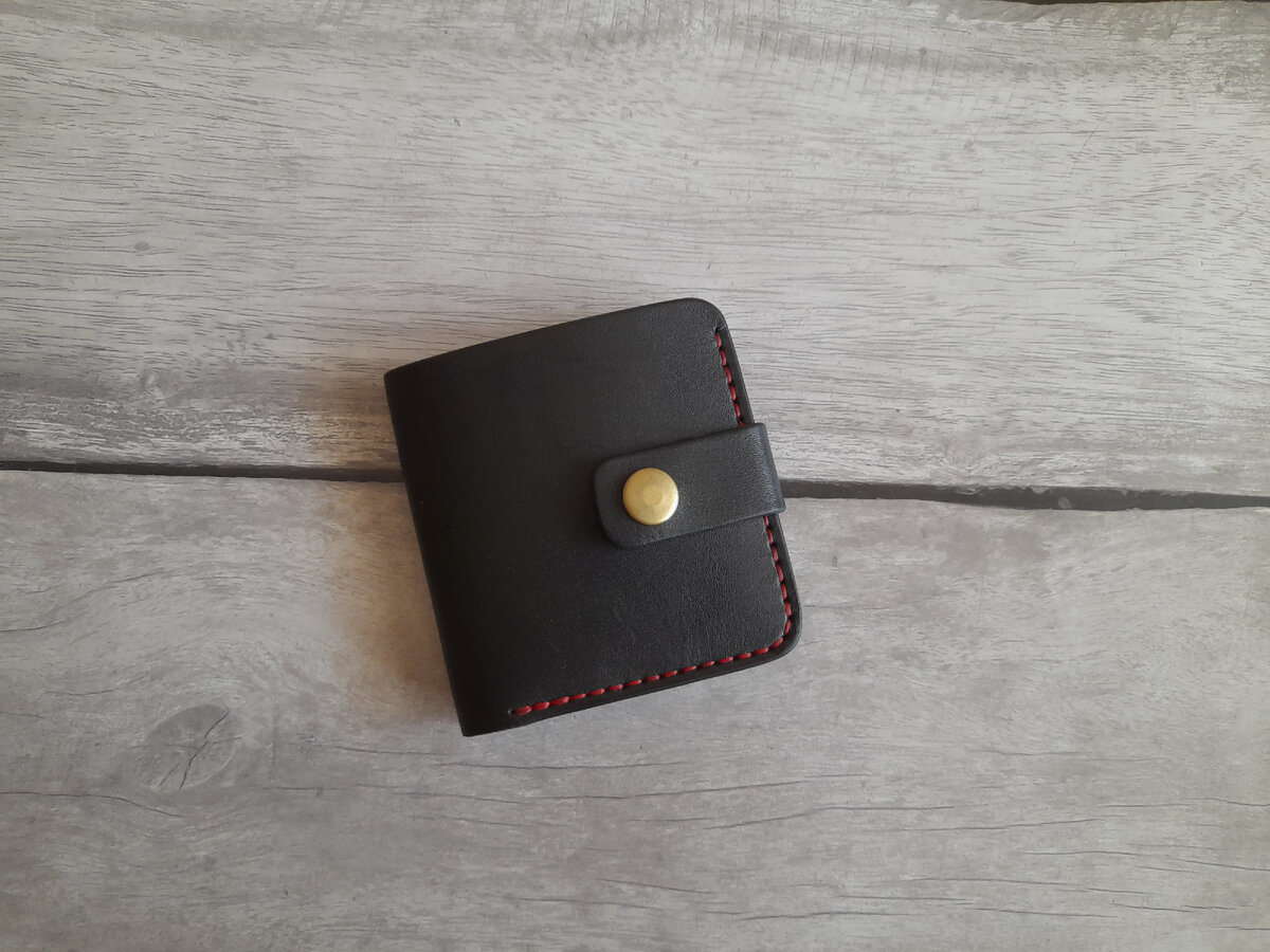 Квадратное портмоне, бумажник без отдела для монет