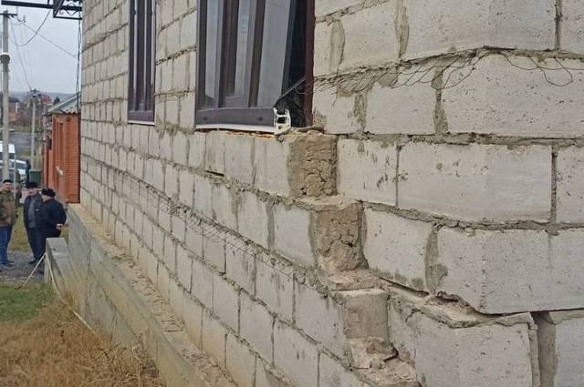   Два человека попали в реанимацию из-за взрыва газа в жилом доме в Ингушетии