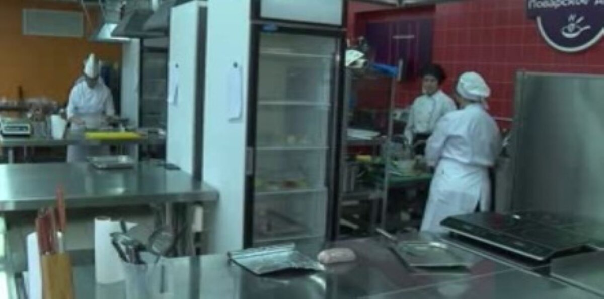    В Курском техникуме технологии и сервиса теперь обучают не только студентов, но и преподавателей