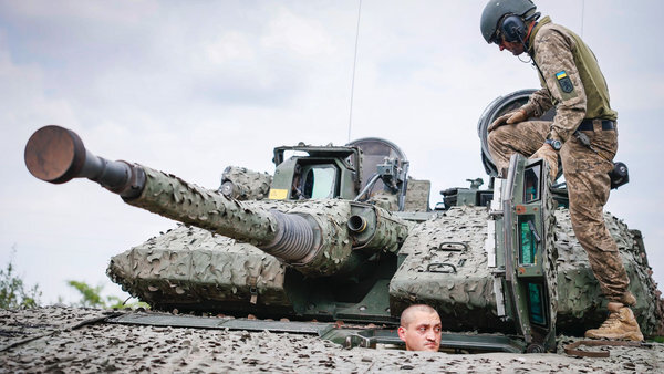    Швеция отказывается открывать производство БМП на Украине