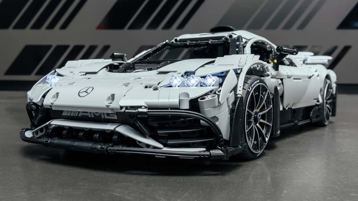 Cada mercedes amg one