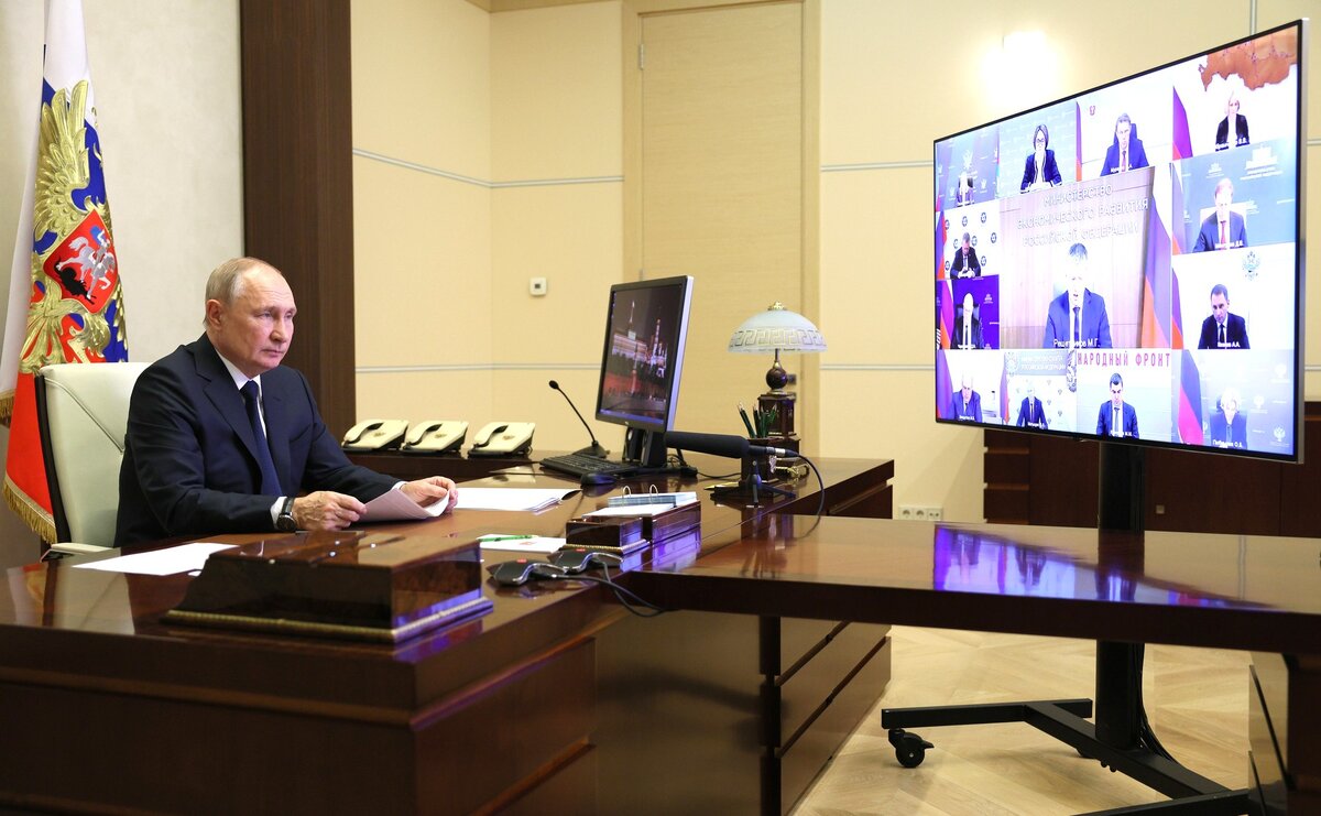 Источник http://kremlin.ru/events/president/news/72692
