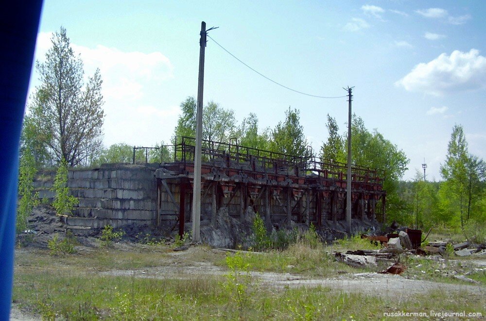 Впечатляющие воспоминания припятчанина. "В 2006 году, через 20 лет после аварии, появилась возможность снова побывать дома.-5