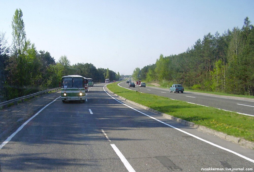 Впечатляющие воспоминания припятчанина. "В 2006 году, через 20 лет после аварии, появилась возможность снова побывать дома.-3