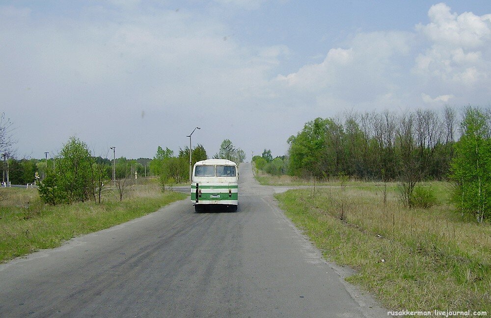 Впечатляющие воспоминания припятчанина. "В 2006 году, через 20 лет после аварии, появилась возможность снова побывать дома.-11