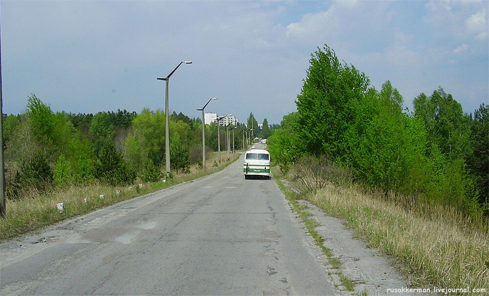 Впечатляющие воспоминания припятчанина. "В 2006 году, через 20 лет после аварии, появилась возможность снова побывать дома.-13