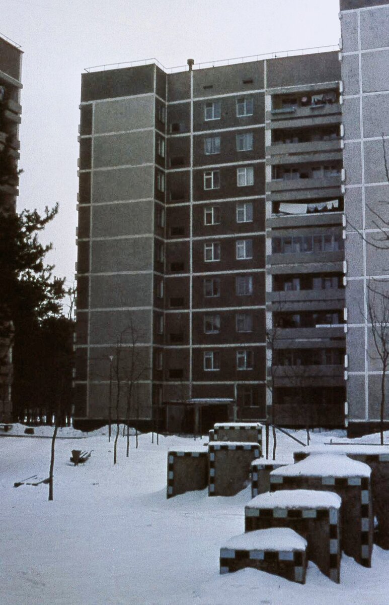 Впечатляющие воспоминания припятчанина. "В 2006 году, через 20 лет после аварии, появилась возможность снова побывать дома.-21