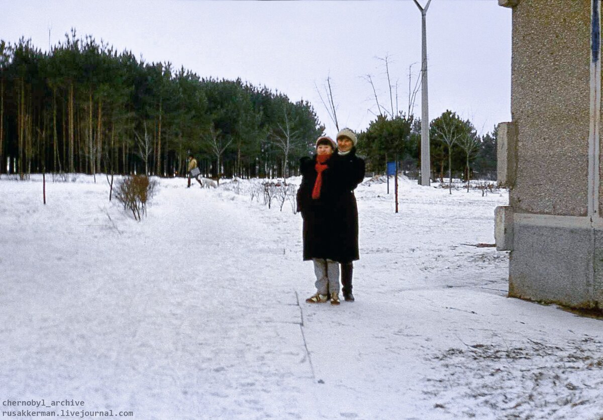 Впечатляющие воспоминания припятчанина. "В 2006 году, через 20 лет после аварии, появилась возможность снова побывать дома.-36