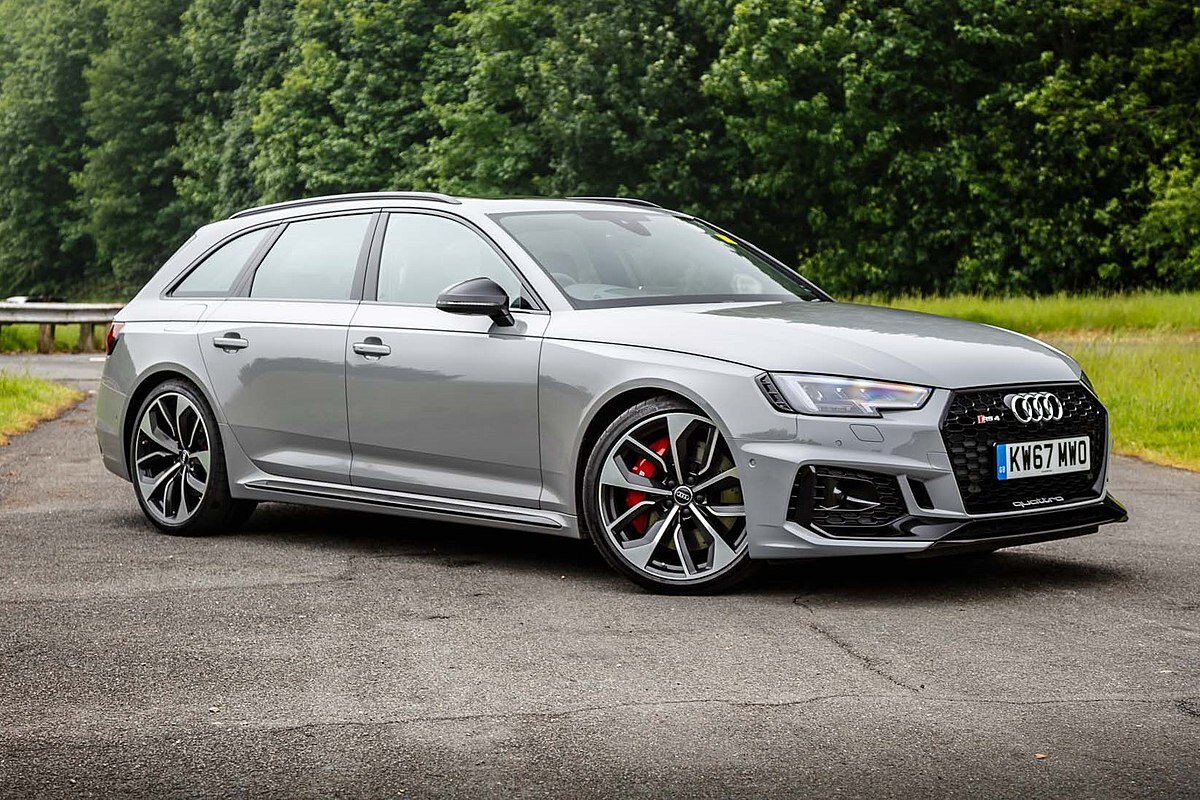 Audi rs4 2016