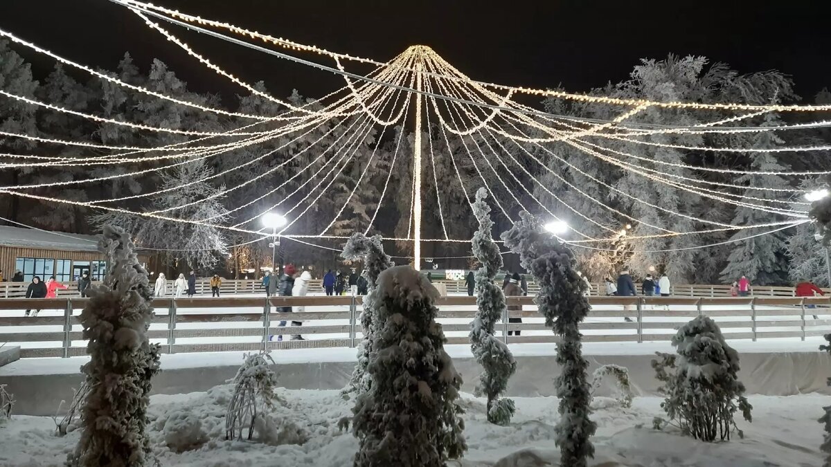     Нижегородская мэрия собирается направить 45 млн рублей на каток в парке «Швейцария». Информация об этом размещена в проекте изменений в городской бюджет, внесенном в городскую думу в ноябре.