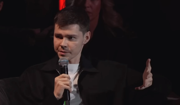 скриншот realnoevremya.ru видео youtube.com