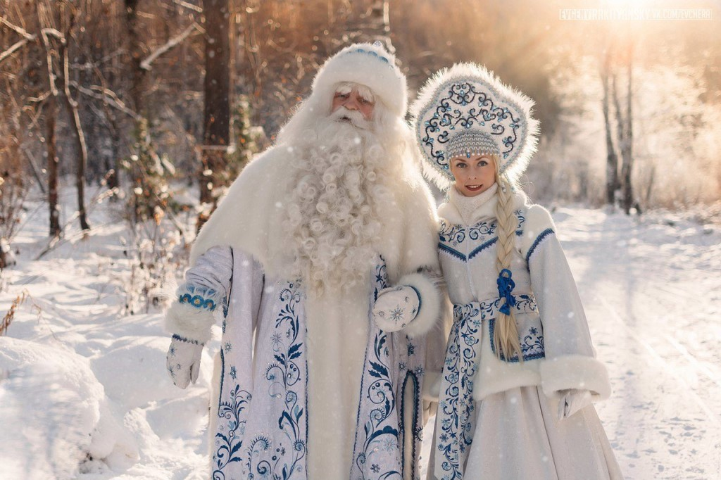 С древних времен куклы играют важную роль в жизни людей, особенно детей. Они служат не только для развлечения, но и для обучения и развития.