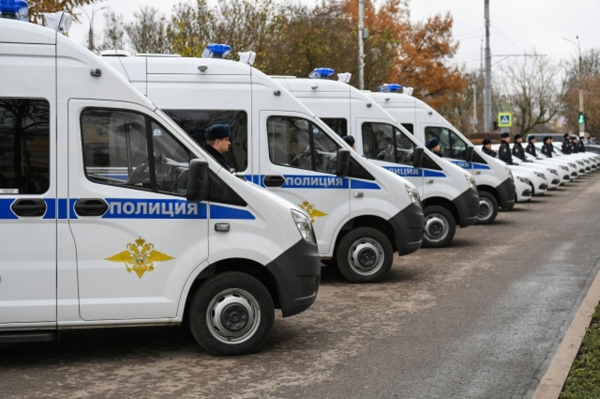    В Тверской области полиции передали 16 новых служебных автомобилей