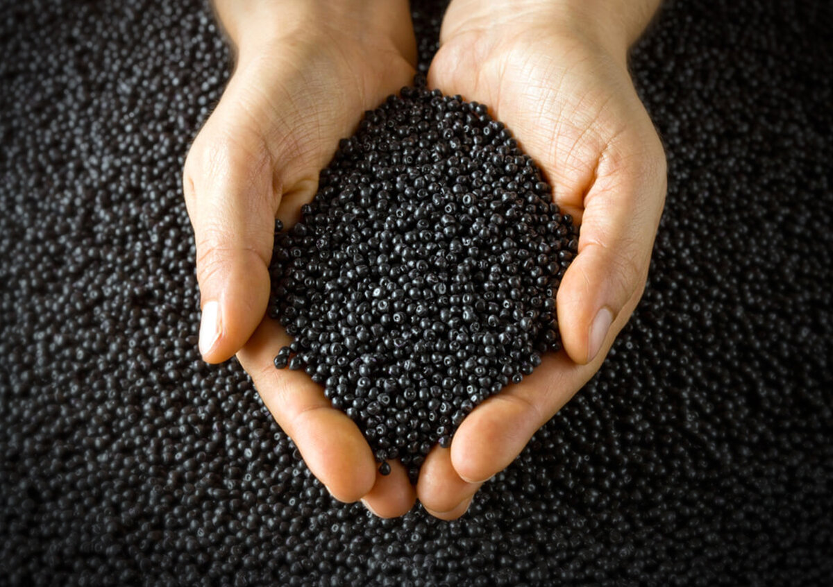 Вторичная полимерная гранула.