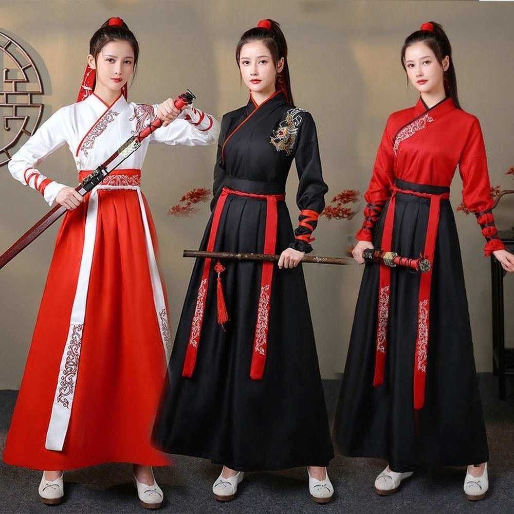 Китайские и японские национальные костюмы