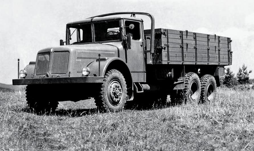 Tatra 111