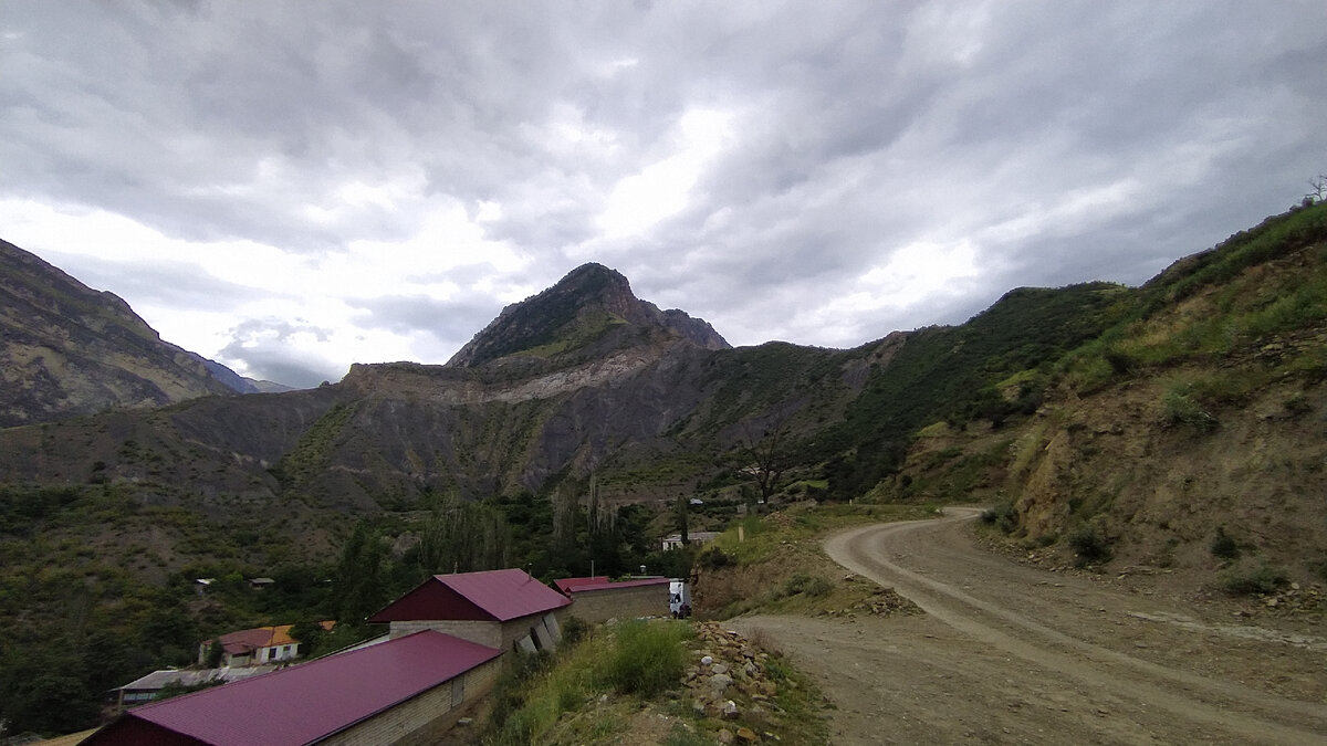 Въезд в ущелье