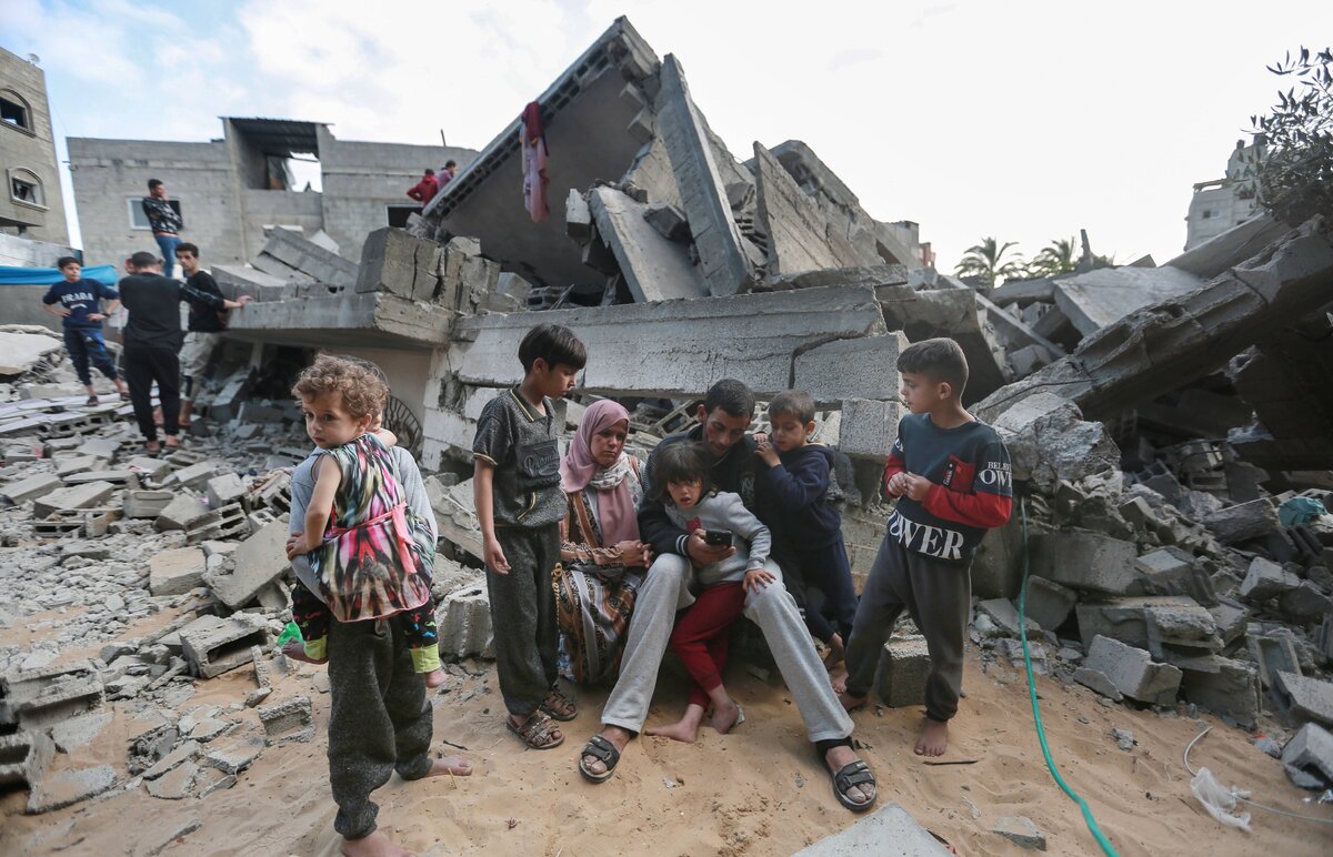 ДЕЙСТВИЯ ИЗРАИЛЯ В СЕКТОРЕ ГАЗА. ВОЗМОЖНО, ИХ ТОЖЕ ПОДДЕРЖИВАЕТ ЛИЯ АХЕДЖАКОВА. ФОТО: IMAGO/MOHAMMED ZIAD APAIMAGES/GLOBALLOOKPRESS