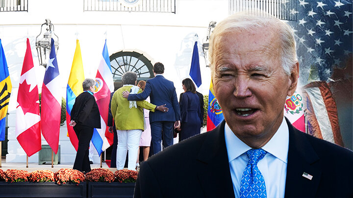 ПРОХОДИВШИЙ В НАЧАЛЕ НОЯБРЯ САММИТ СТАЛ АРЕНОЙ ПУБЛИЧНОГО ПРОТИВОСТОЯНИЯ СЕВЕРНОЙ АМЕРИКИ И ЮЖНОЙ. ЭТО БЫЛ БУНТ НА "ЗАДНЕМ ДВОРЕ" США.ФОТО: CHRIS KLEPONIS – CNP/CONSOLIDATED NEWS PHOTOS/GLOBAL LOOK PRESS