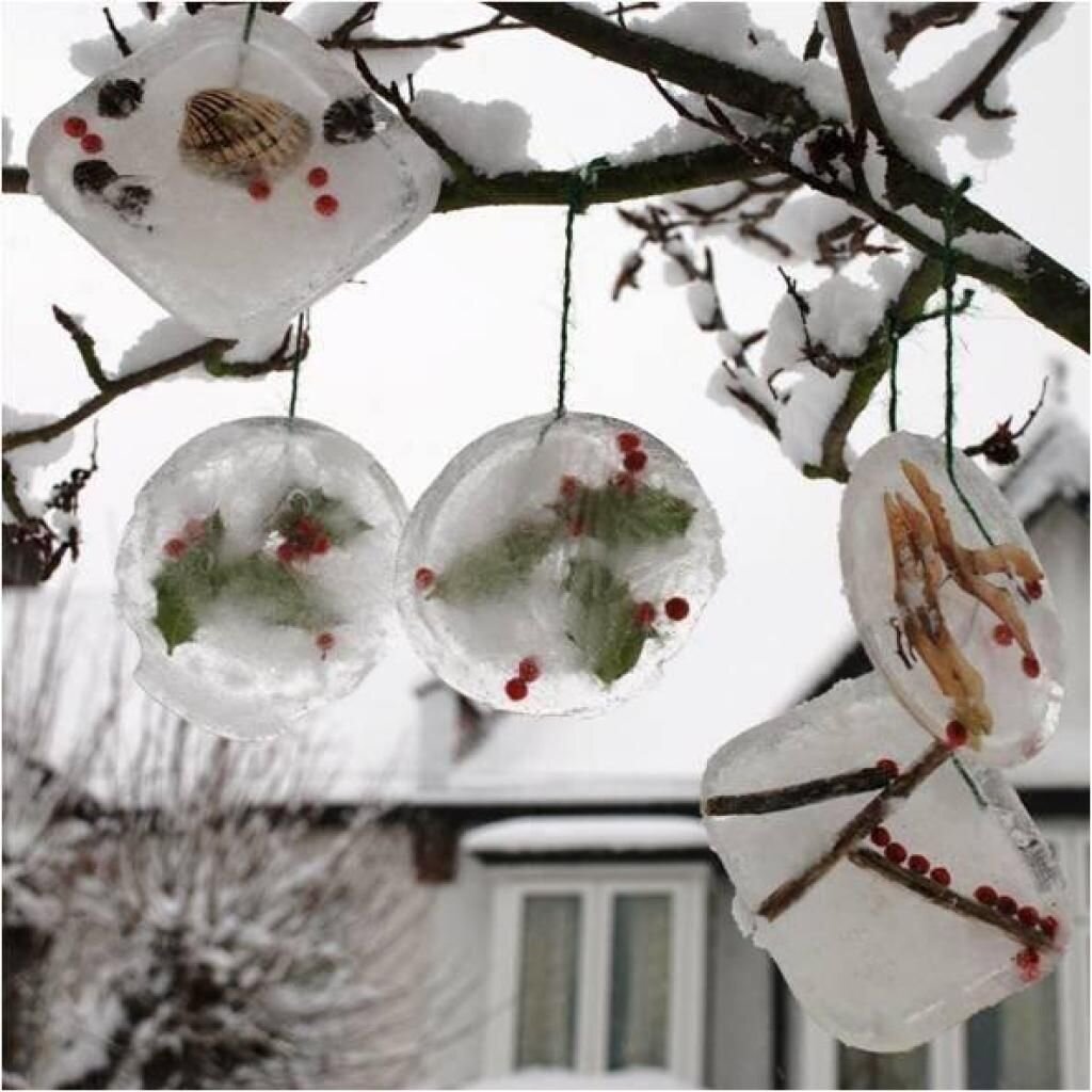 Уличные зимние украшения
