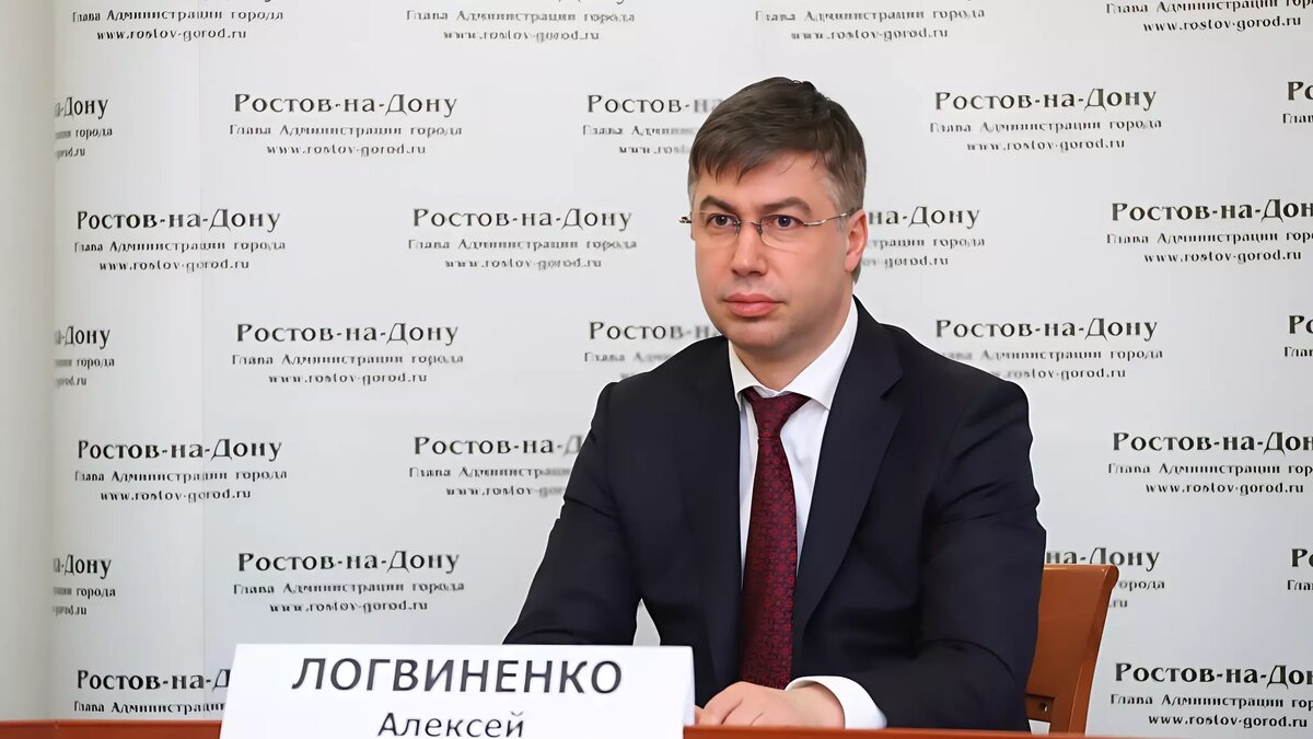     Глава администрации Ростова решил открыть комментарии в своем Telegram-канале, спровоцировав там бурные обсуждения городских проблем и цен на сухарики.