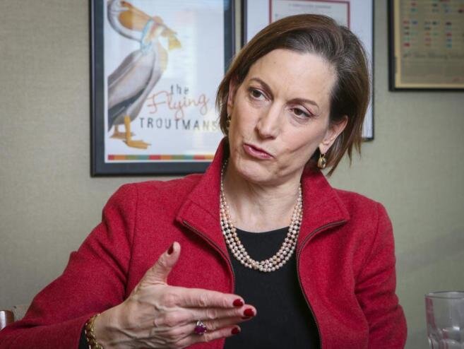 Энн Эпплбаум: "Украину делим пополам до Байкала..."