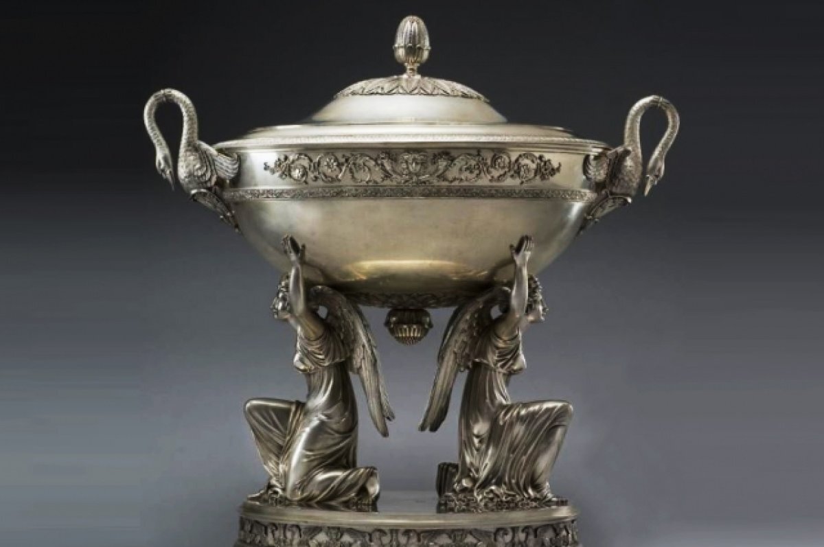    В Новосибирск привезут уникальное серебро XVI-XX с Красной площади