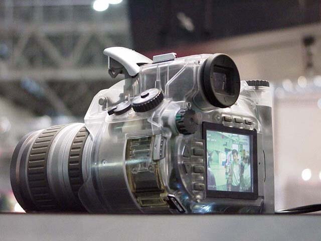 Sony DSC-D700 на World PC Expo'98