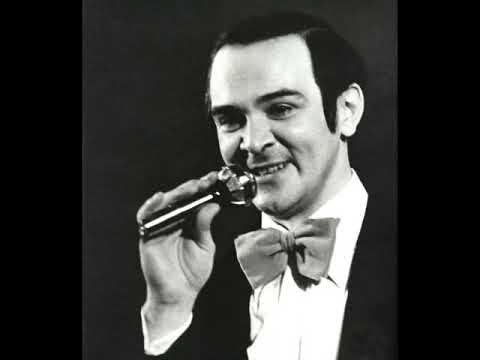 Муслим Магомаев.