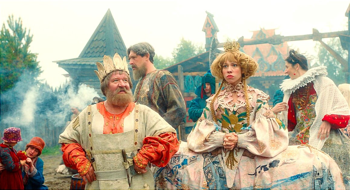 Царь и его дочка Анфиса, принцесса. 