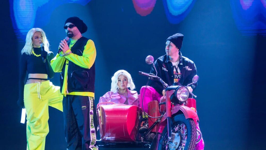 Листайте вправо, чтобы увидеть больше изображений