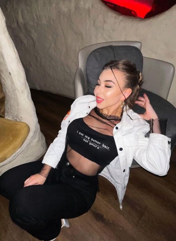 На фото Алина Галкина