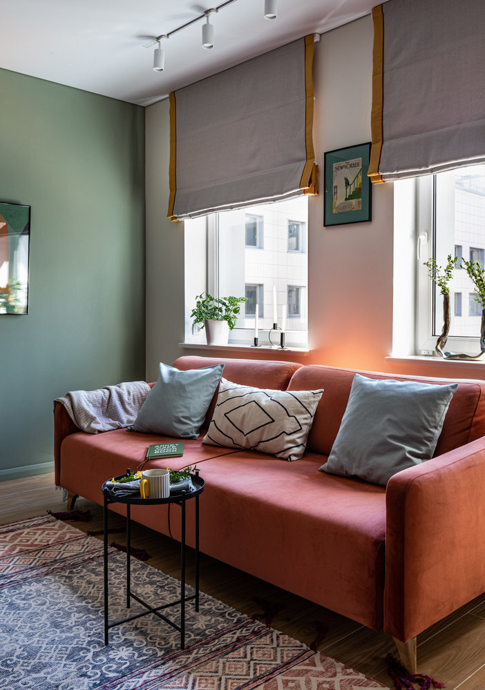 Листайте галерею →