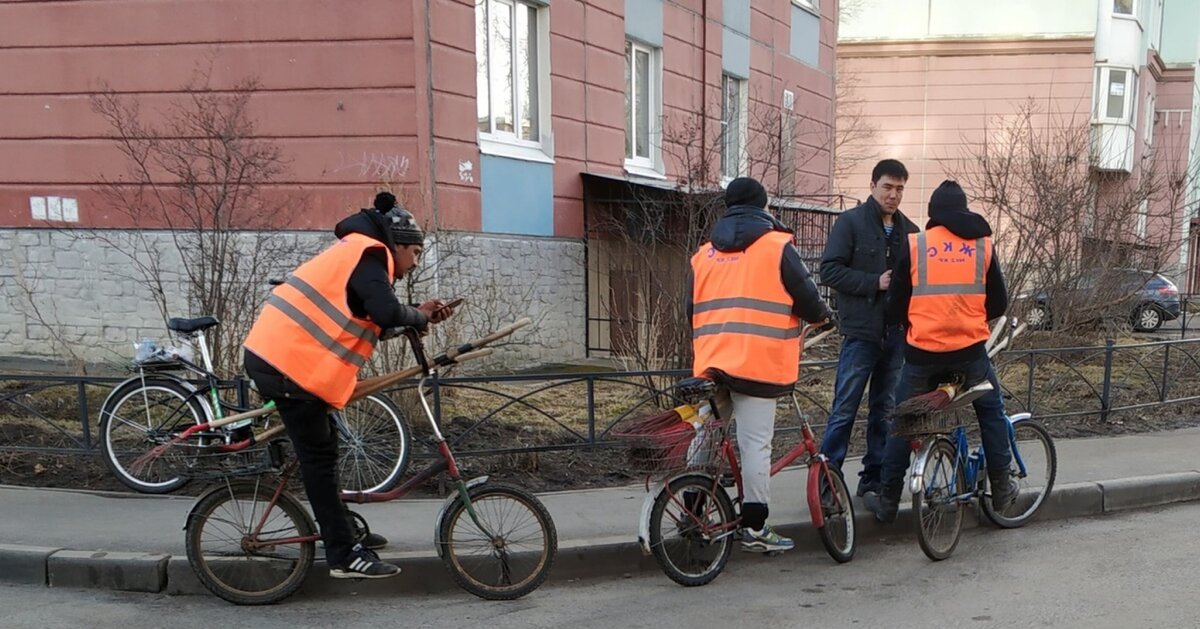 Толстый на велосипеде