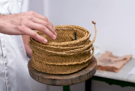 Сырная форма из Эспарто