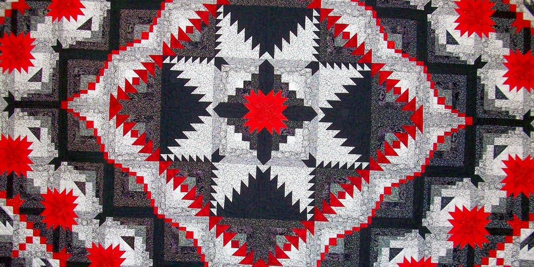 ЧЕРНЫЙ+БЕЛЫЙ+КРАСНЫЙ=ПРЕЛЕСТЬ! Лоскутные идеи