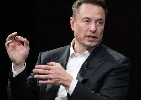    Илон Маск рекомендовал Зеленскому остановить наступление. Бизнесмена обвинили в том, что он не соблюдает технику безопасности в своих компаниях