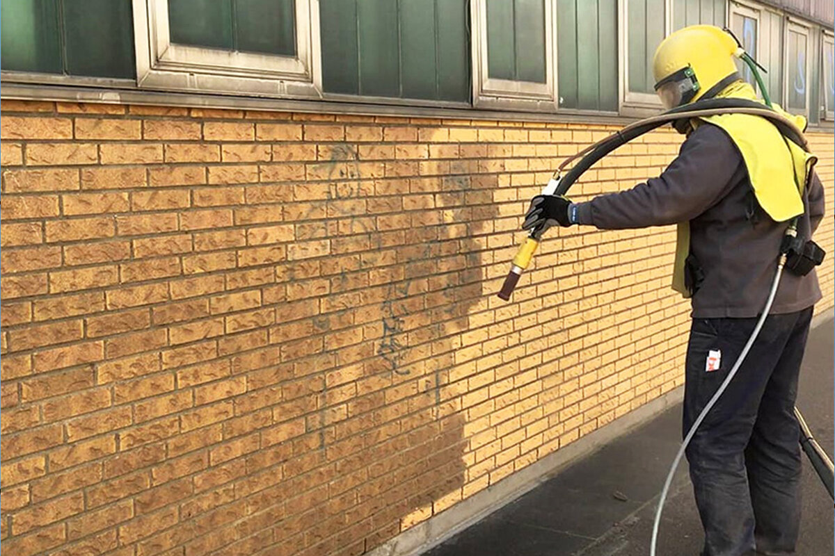 Эффективные способы очистки кирпича от загрязнений Источник фото Яндекс