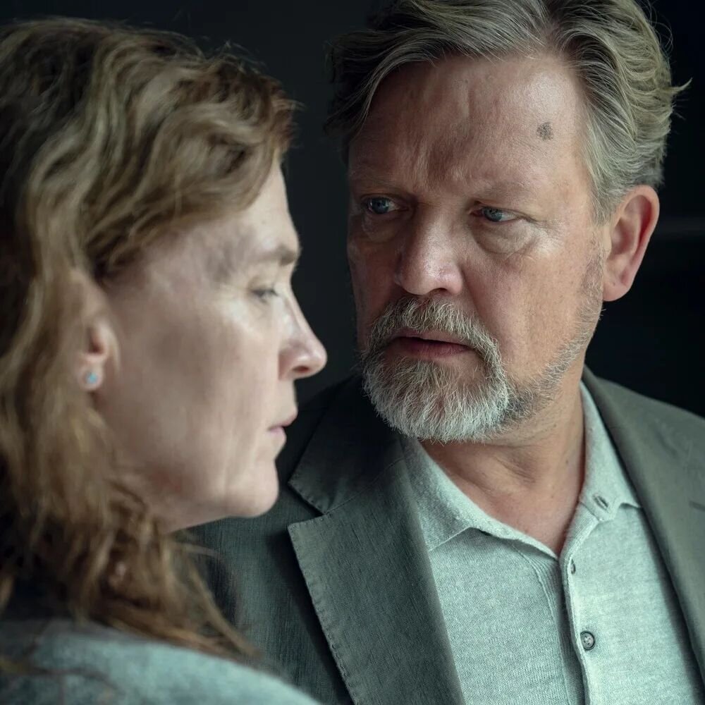 Отец Лены - Маттиас с женой