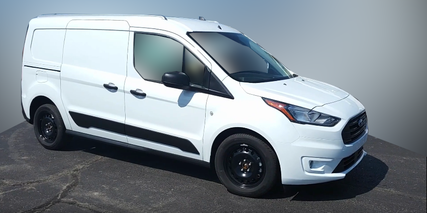 Правая и передняя часть кузова в комплектации XLT.