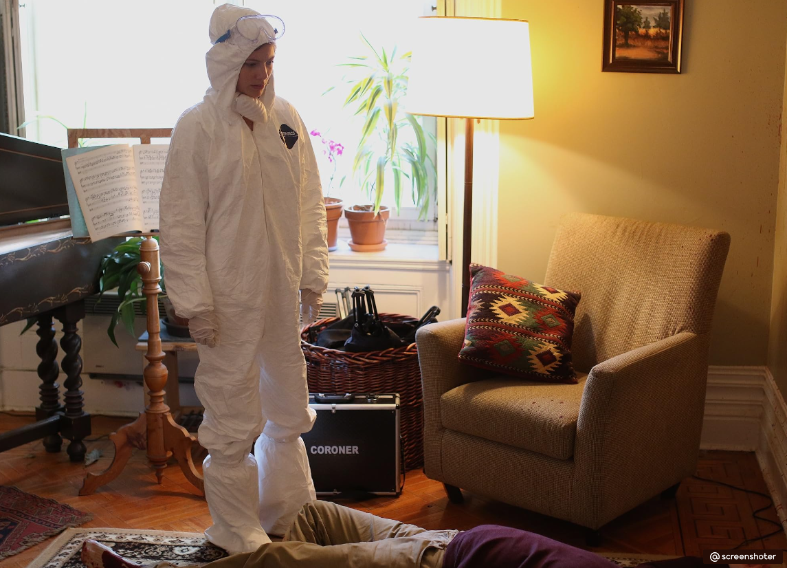 Каждый раз встреча с новыми людьми. Интерьеры интересные. Работа мечты ,можно сказать.