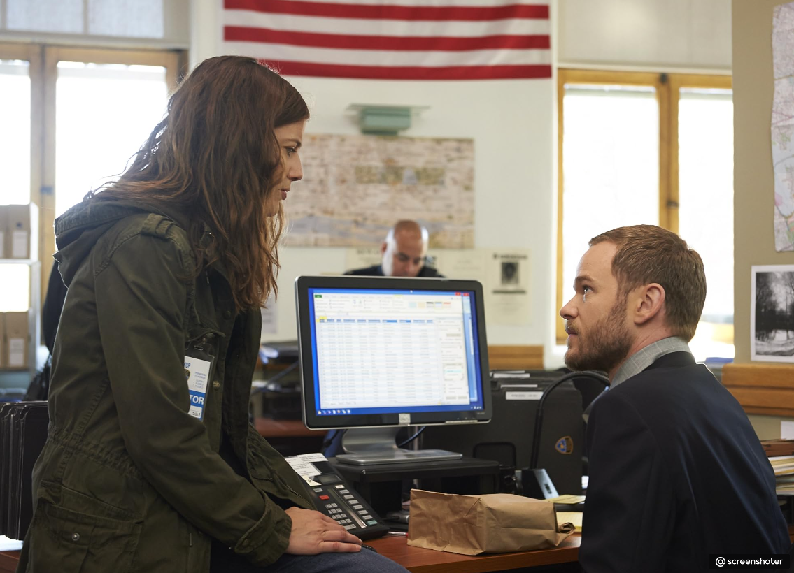 Просил же без лука бургер!