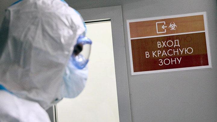 В 2020-2021 ГОДАХ БЫЛИ ВОЗБУЖДЕНЫ ДЕСЯТКИ УГОЛОВНЫХ ДЕЛ НА ЧИНОВНИКОВ ОТ ЗДРАВООХРАНЕНИЯ, ПРЕИМУЩЕСТВЕННО КАСАВШИХСЯ АФЕР С ГОСЗАКУПКАМИ И НЕЗАКОННЫМ ПОЛУЧЕНИЕМ "КОРОНАВИРУСНЫХ" ВЫПЛАТ, ПОЛОЖЕННЫХ МЕДИКАМ, КОТОРЫЕ РАБОТАЛИ В КРАСНЫХ ЗОНАХ. ФОТО: КИРИЛЛ ЗЫКОВ/АГН "МОСКВА"