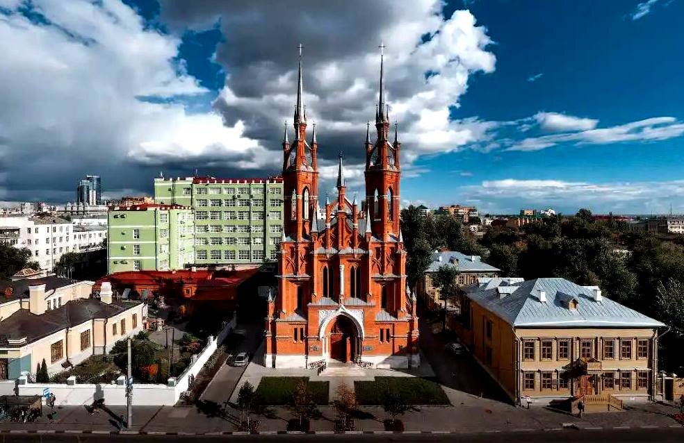 Отличный город. Самара (город). Храм на Волге Самара. Города России Самара. Самара центр города