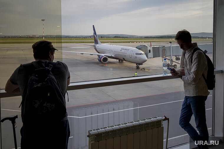    Авиакомпания задержала в Рощино самолет до Москвы
