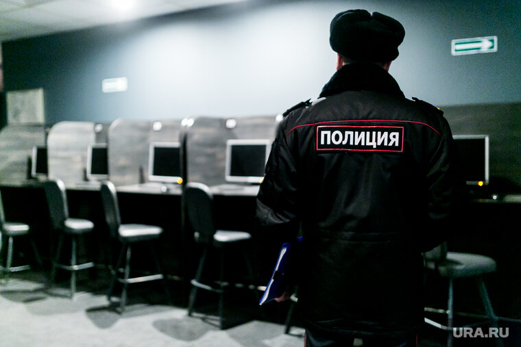    Полиция задержала двух подозреваемых в распространении наркотиков