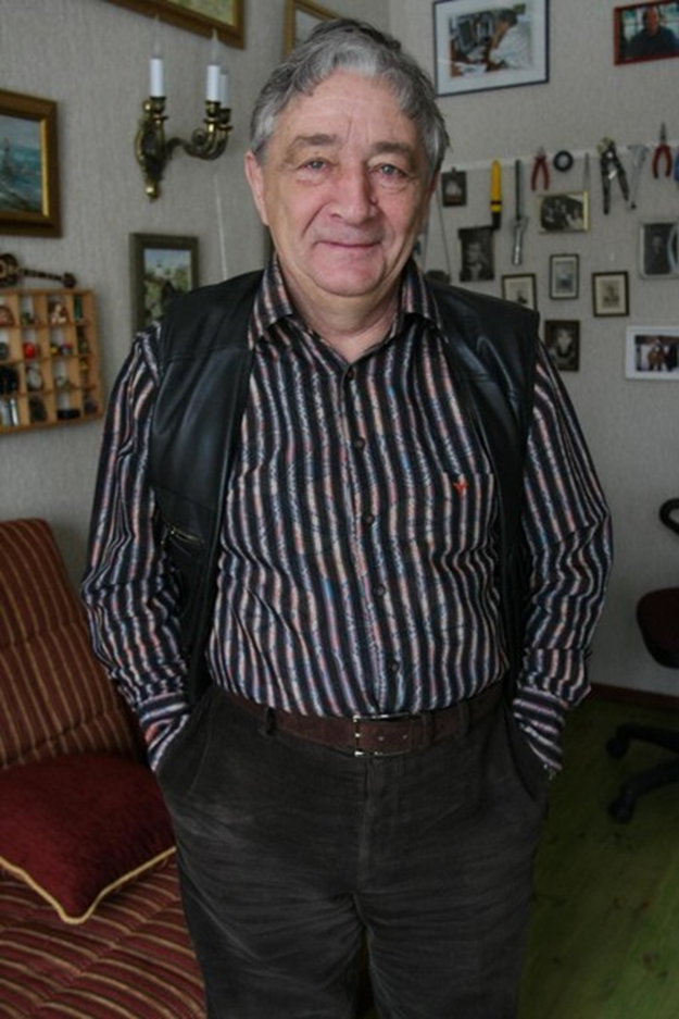 Э. Успенский