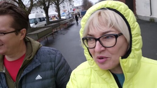 Эстония. Муж исполняет супружеский долг. Два дня из жизни безработной ...